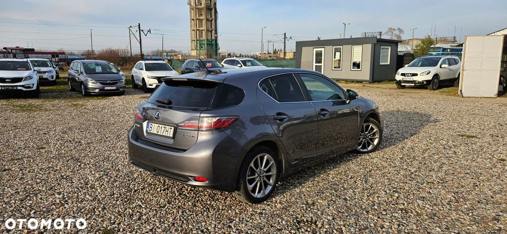 Lexus CT 200h Prestige - 2