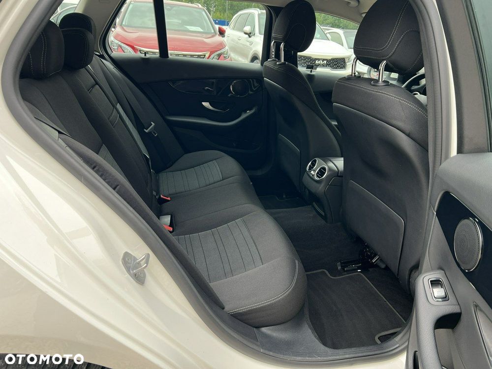 Mercedes-Benz Klasa C 220 d 9G-TRONIC - 15