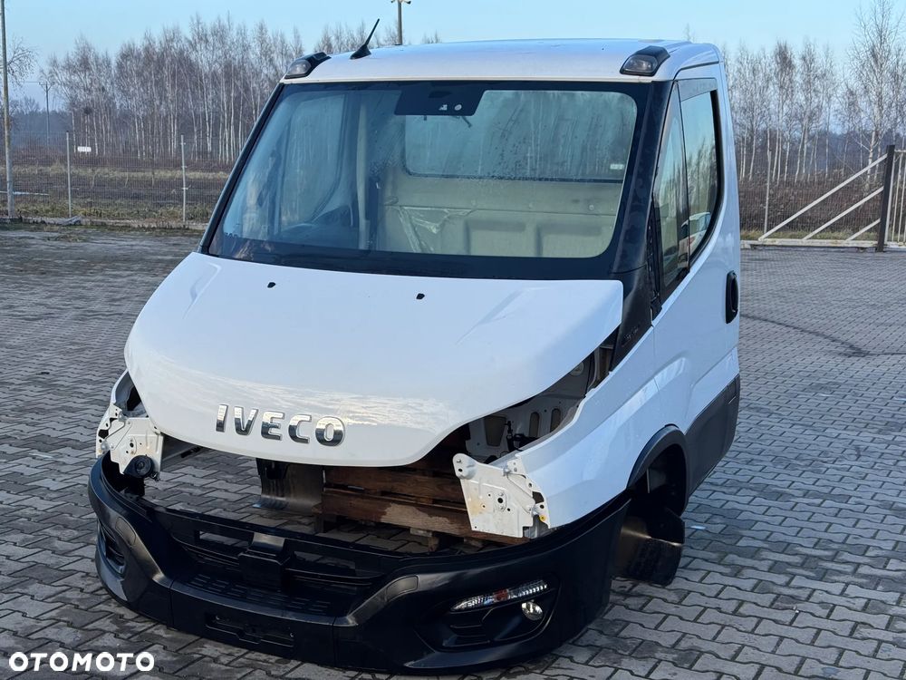Iveco Daily kabina błotniki drzwi maska zderzak