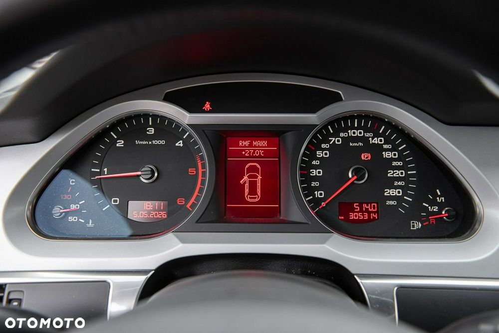 Audi A6 Avant 2.0 TDI - 28