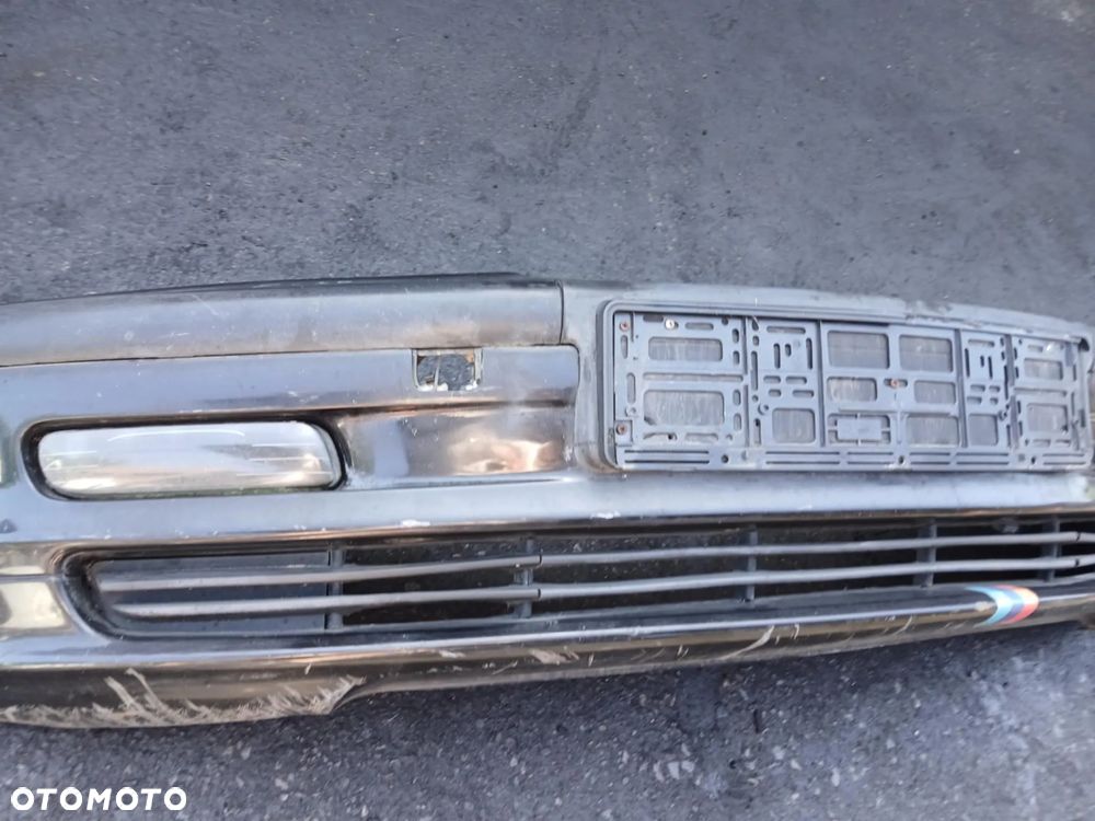 BMW E39 zderzak przedni kod lakieru COSMOSSCHWARZ METALIC - 3