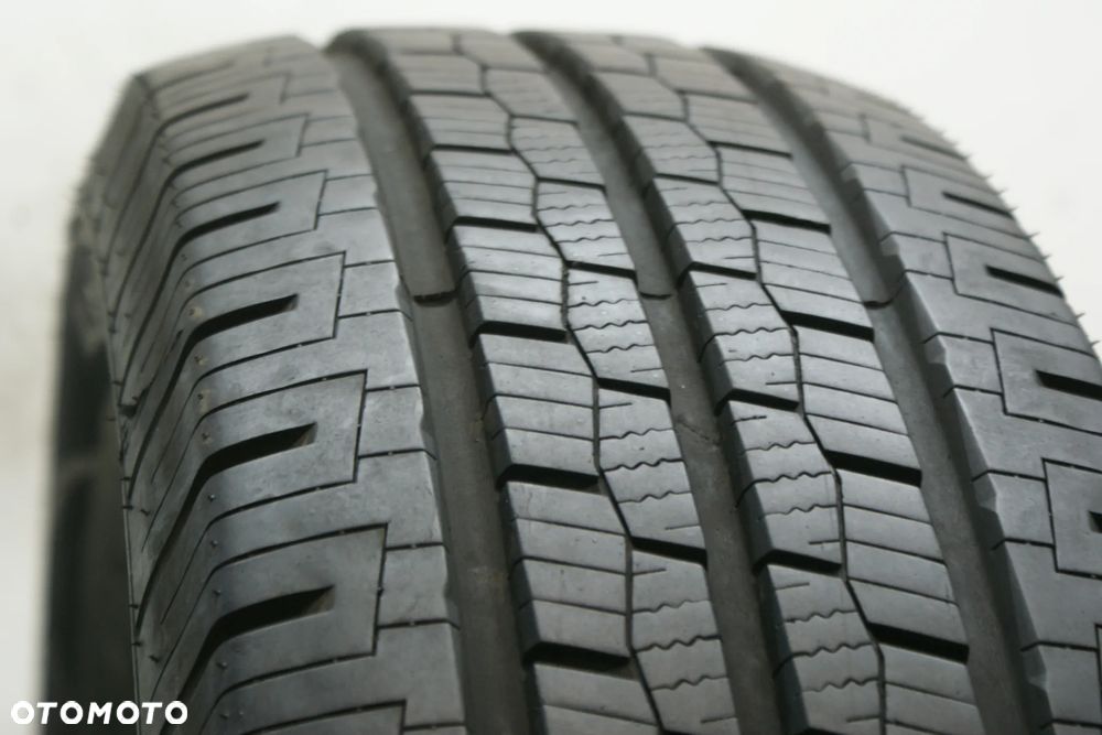 225/75R16C TRACMAX ALL SEASON VAN SAVER X-PRIVILO , 8,2mm 2022r A9578 - 2
