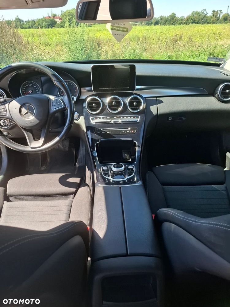 Mercedes-Benz Klasa C 200 4-Matic 7G-TRONIC - 18