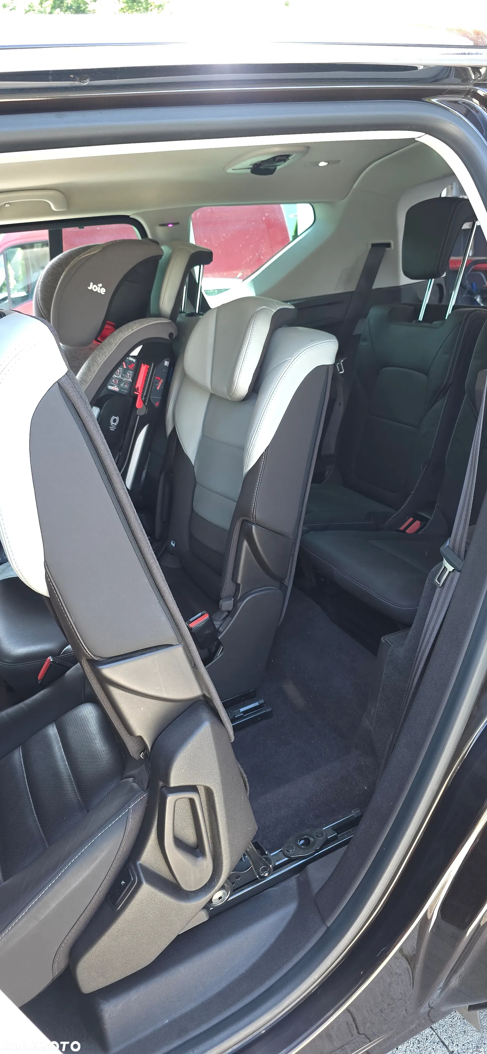 Renault Espace 1.6 dCi Energy Initiale Paris EDC 7os - 19