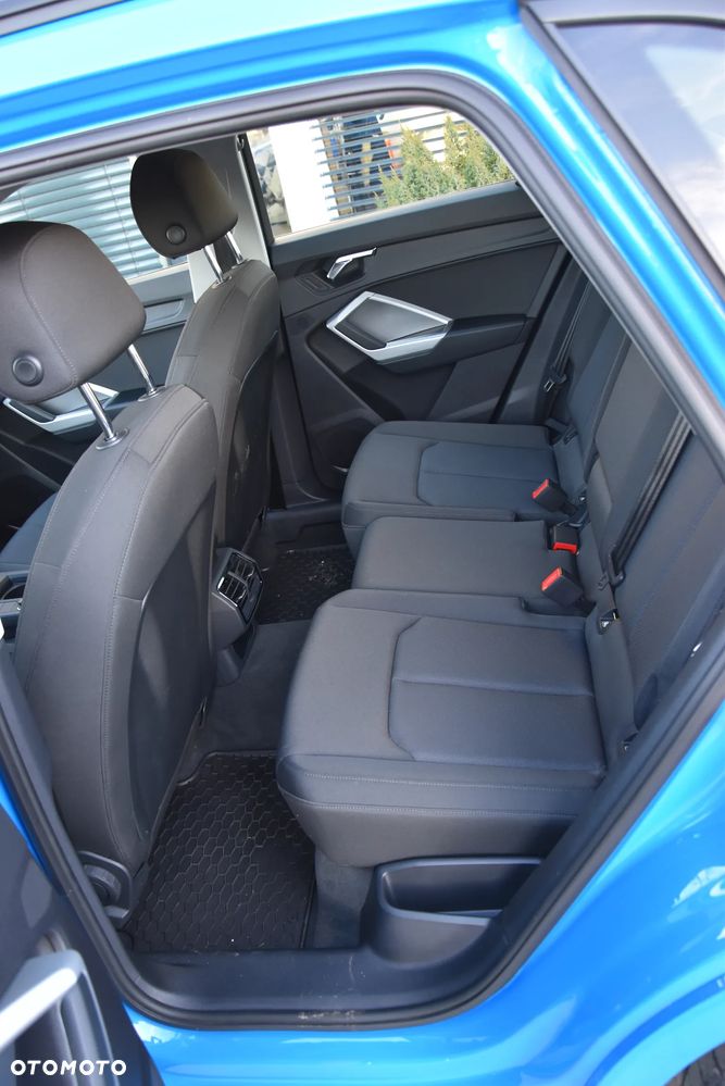 Audi Q3 2.0 TDI S tronic - 25