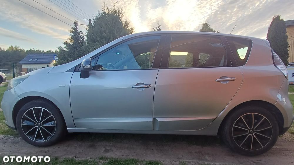 Renault Scenic 1.4 16V TCE Bose Edition - 4