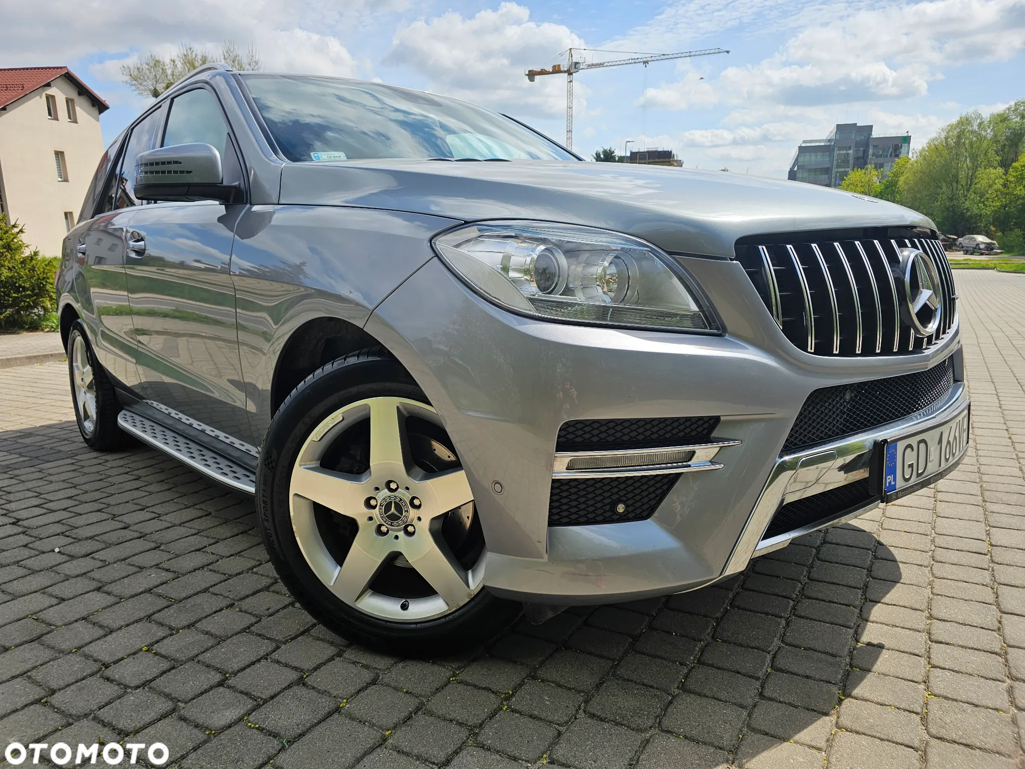 Mercedes-Benz ML - 13