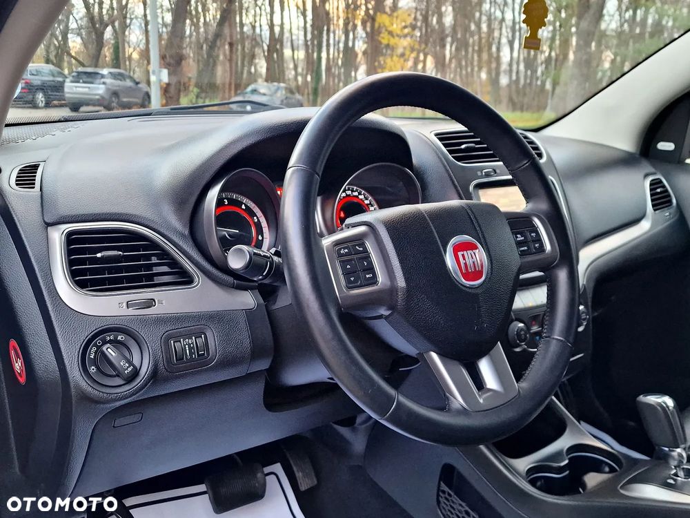 Fiat Freemont 2.0 Multijet 16V DPF Automatik Allrad Cross - 2