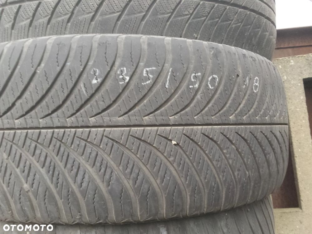 18” - GOOD YEAR - 235/50 r18 cali - CALOROCZNE ZIMOWE Opony Vector 4 Season - stan BDB - GWARANCJA ! + Możliwy MONTAŻ !! - 4