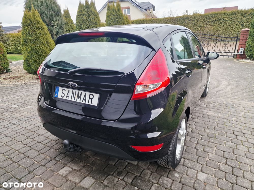 Ford Fiesta - 11