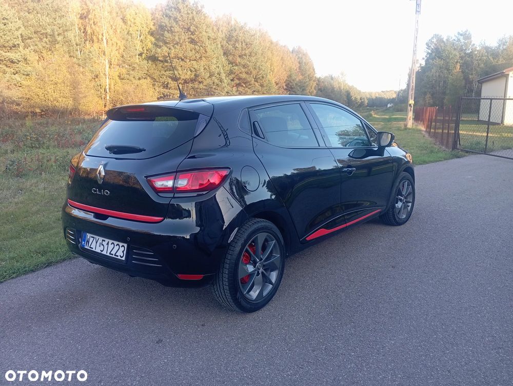 Renault Clio - 16
