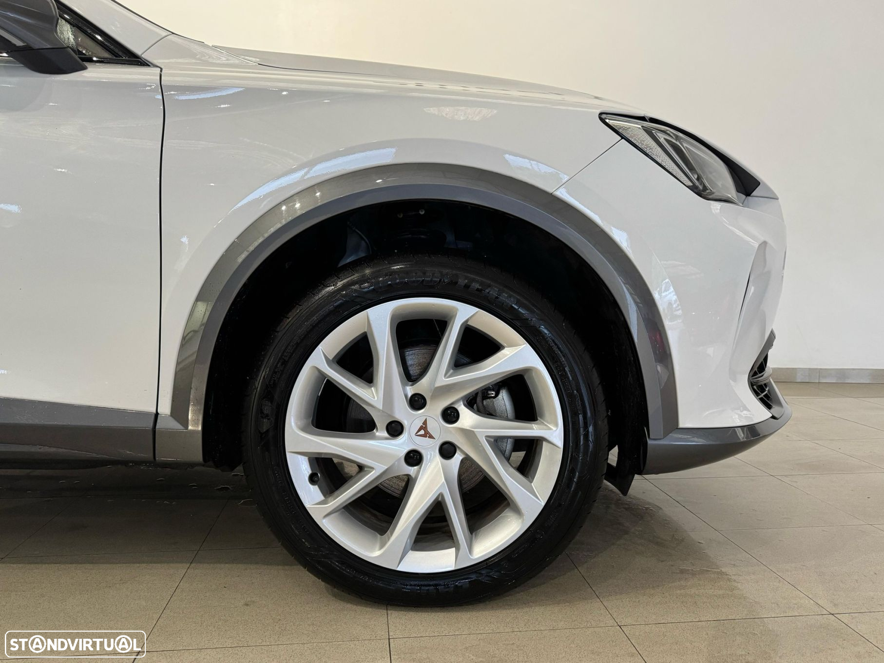 Cupra Formentor 1.4 e-Hybrid Plus DSG - 9