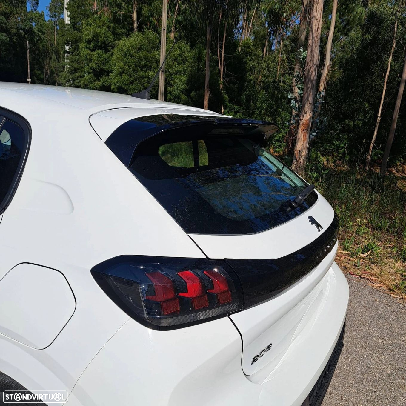 Peugeot 208 PureTech 100 EAT8 Active Pack - 7