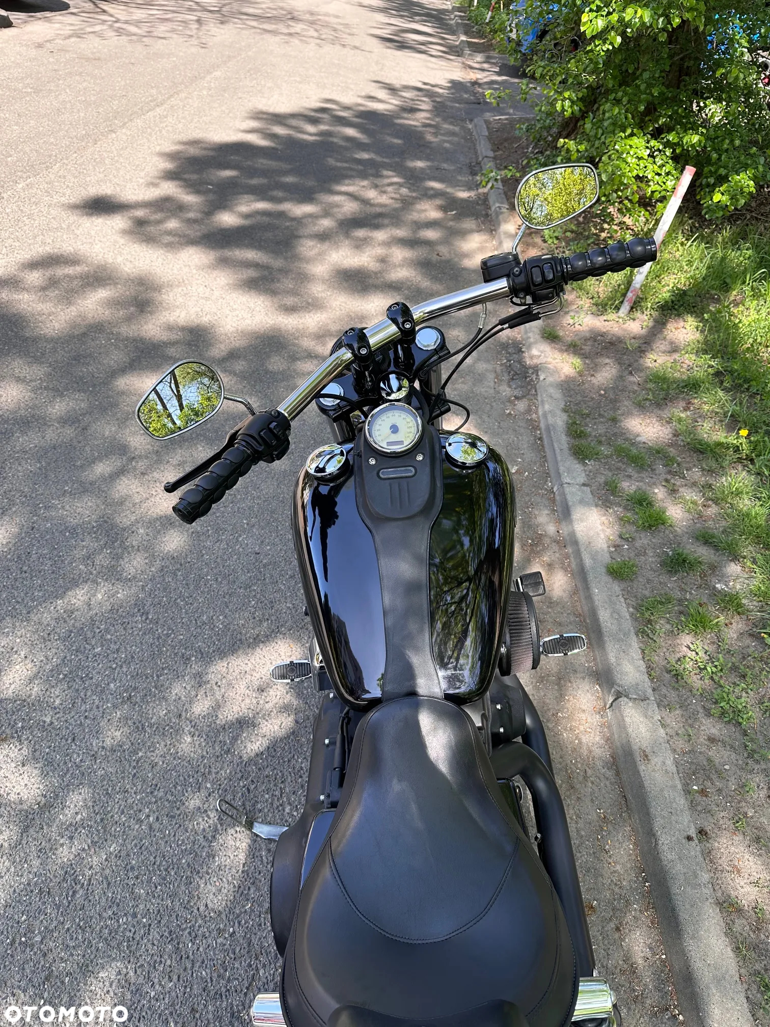 Harley-Davidson Dyna Street Bob - 7