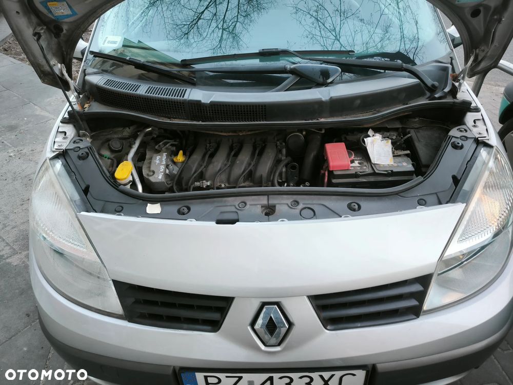 Renault Scenic 2.0 16V Exception - 20