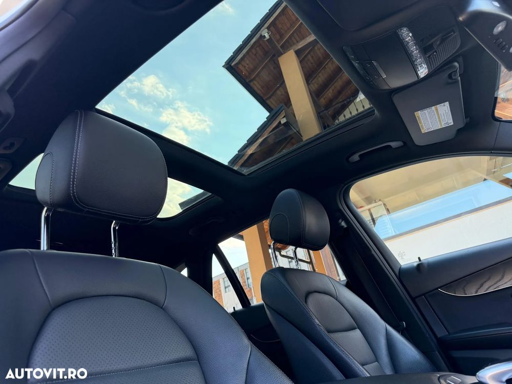 Mercedes-Benz GLC 300 4MATIC 9G-TRONIC Exclusive - 11