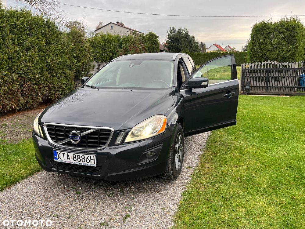 Volvo XC 60 D5 AWD Summum - 11