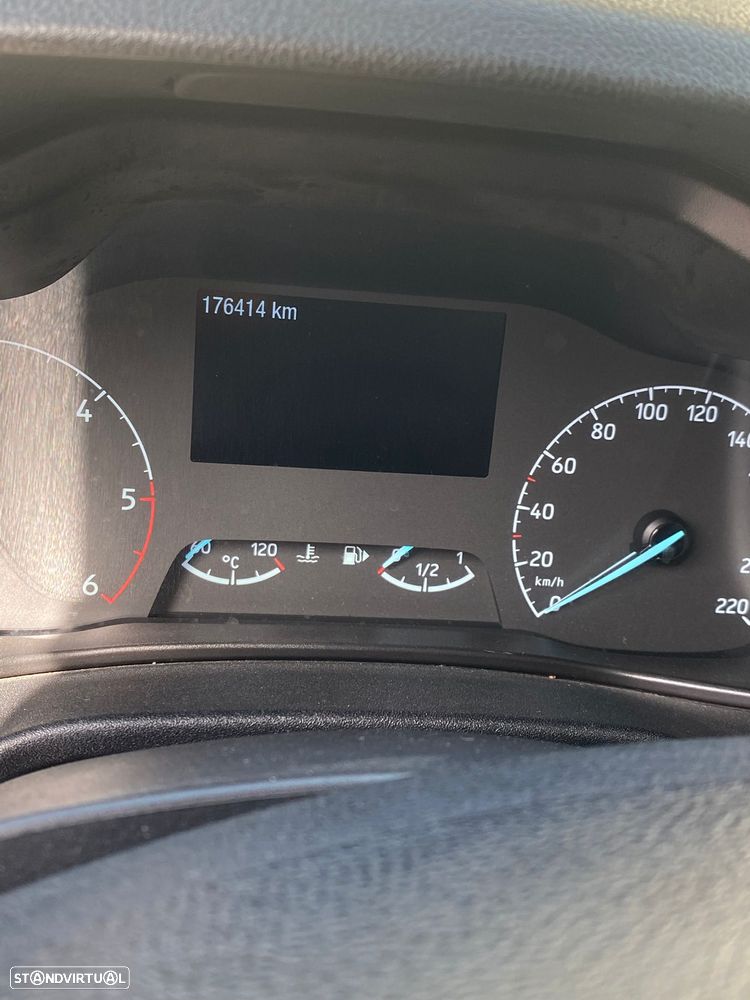 Ford Transit Connect - 4