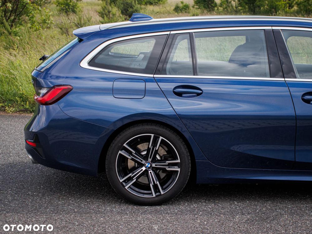 BMW Seria 3 330e Advantage sport - 10
