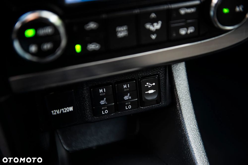 Toyota Auris 1.6 Valvematic Comfort - 26
