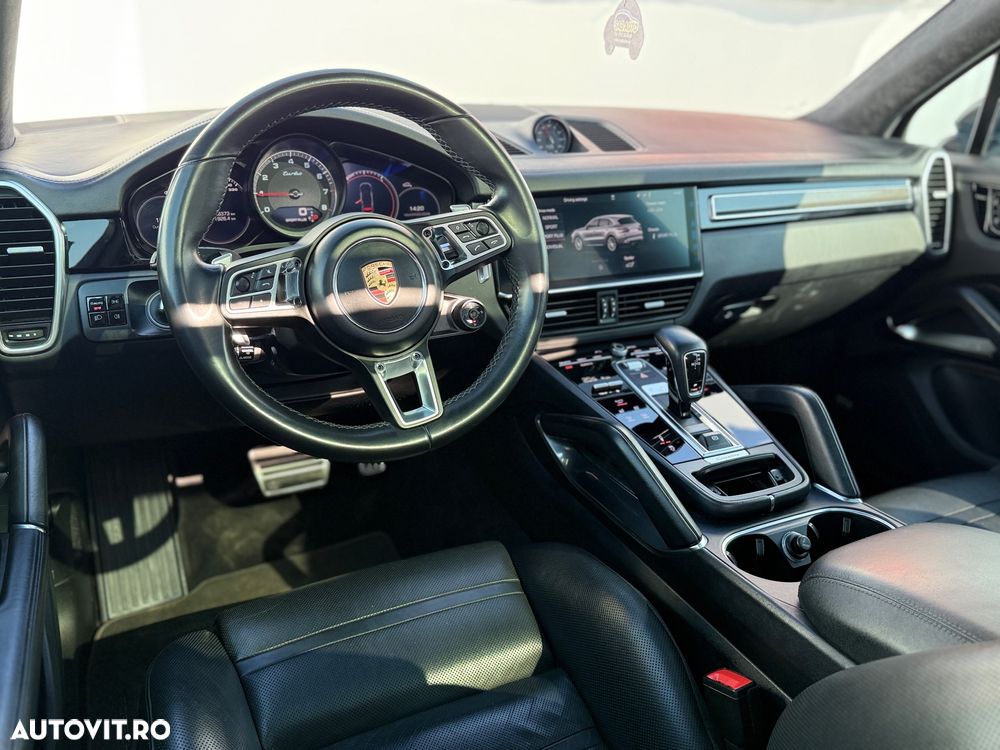 Porsche Cayenne - 5
