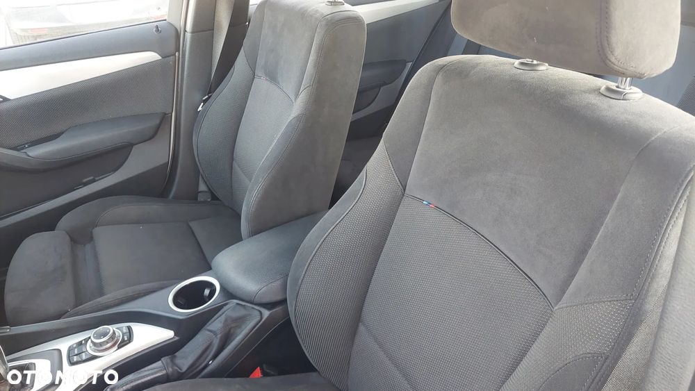 BMW X1 sDrive18d M Sport sport - 21