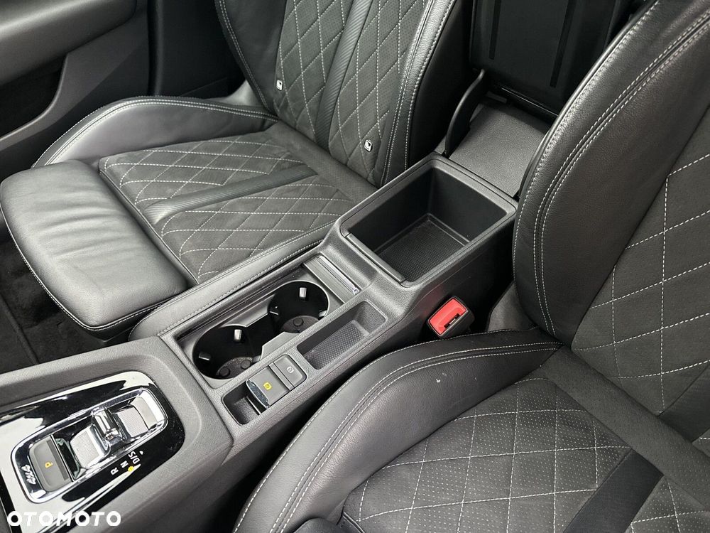 Skoda Octavia 2.0 TDI 4x4 RS DSG - 25