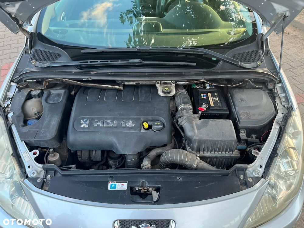 Peugeot 307 CC 2.0 HDi Intense - 10