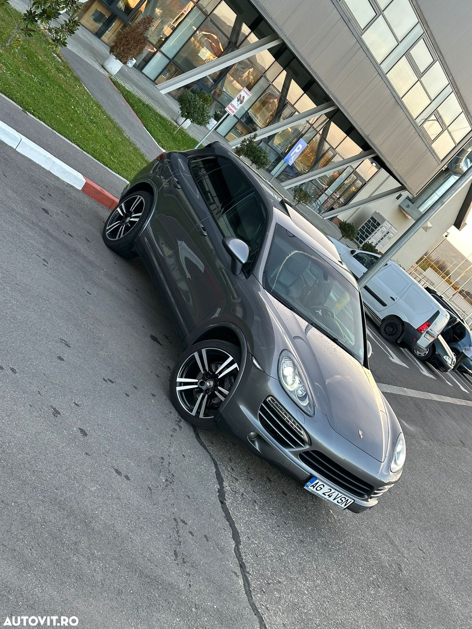 Porsche Cayenne 3.0TD TipTronic - 5