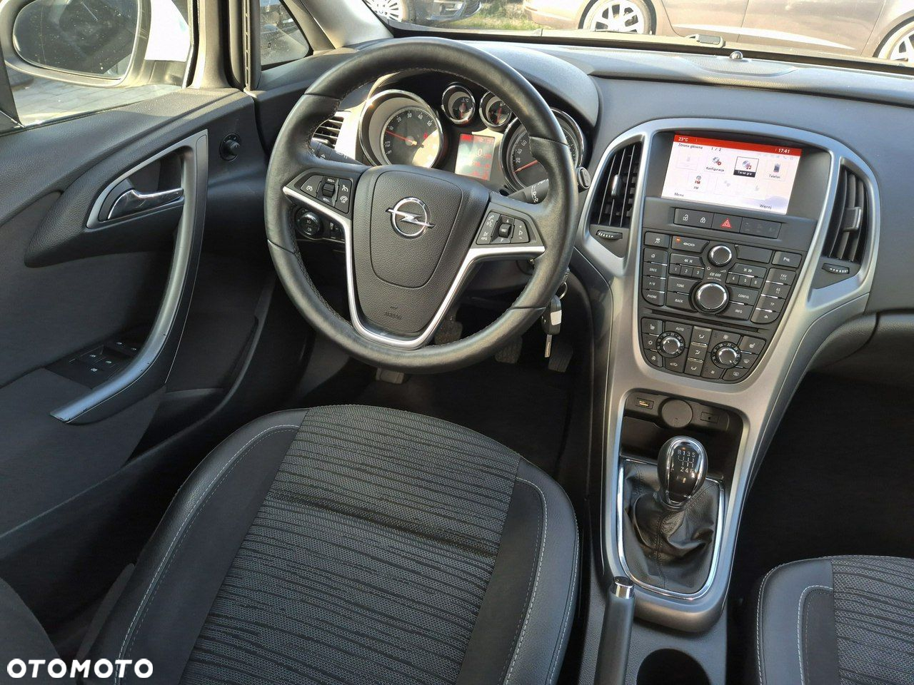 Opel Astra 1.4 Turbo ENERGY - 24