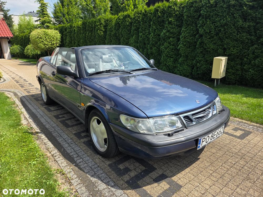 Saab 900 - 1