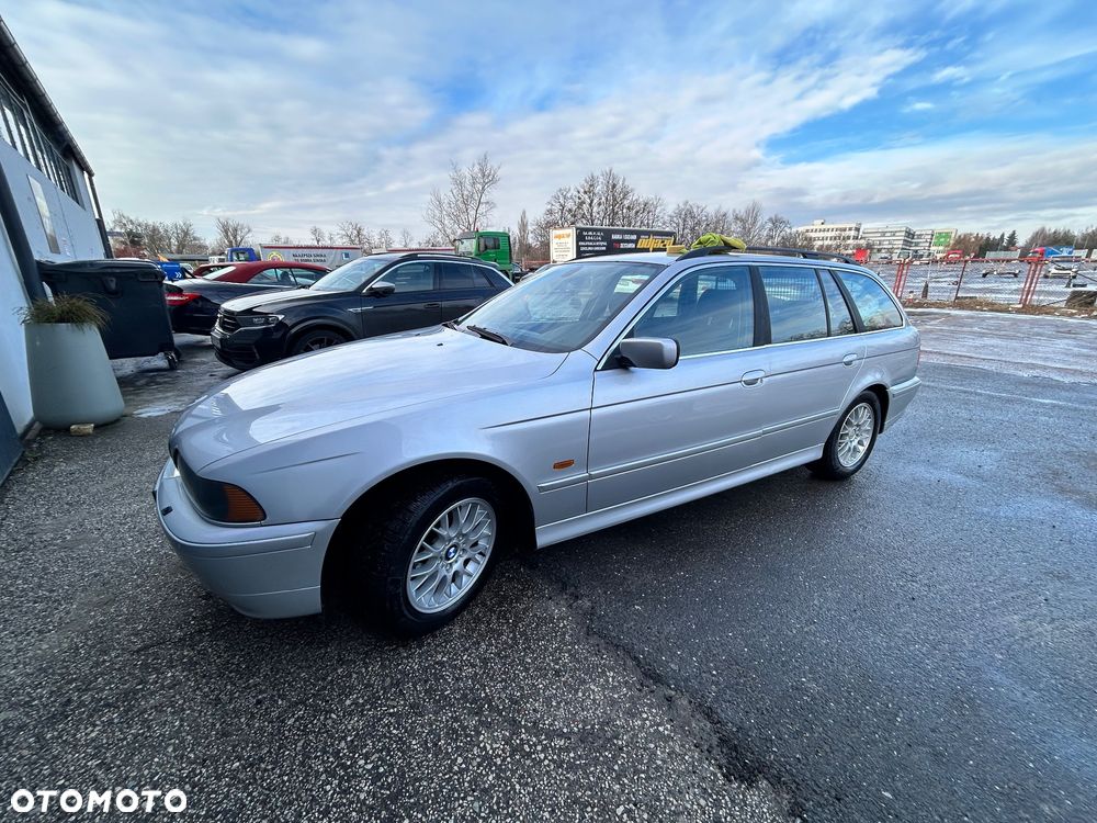 BMW Seria 5 520i - 16