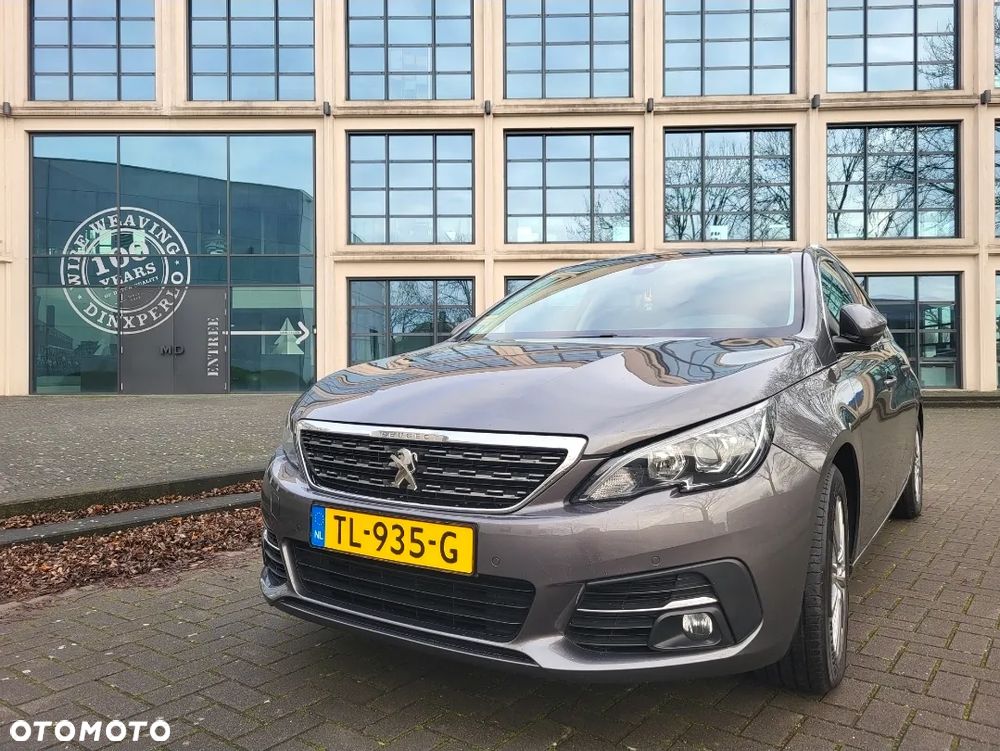 Peugeot 308 PureTech 130 EAT6 Stop & Start Allure - 24