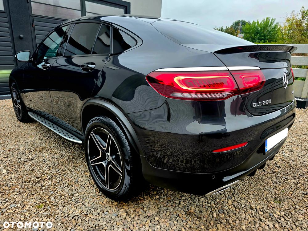 Mercedes-Benz GLC - 13