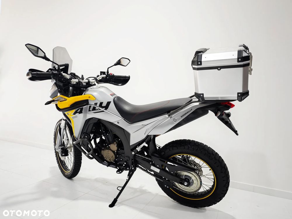 VOGE 300GY RALLY - 13