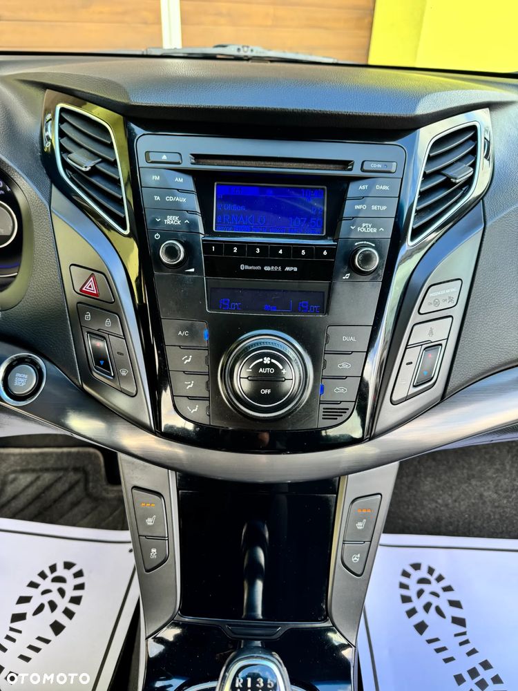 Hyundai i40 i40cw 1.6 Fifa World Cup Edition - 15