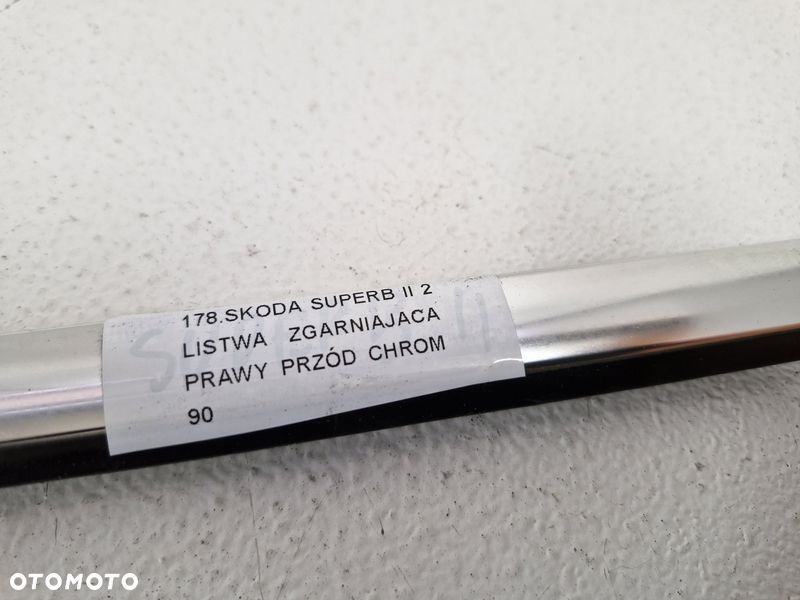 SKODA SUPERB II 2 LISTWA ZGARNIAJĄCA PRAWY PRZÓD CHROM - 5