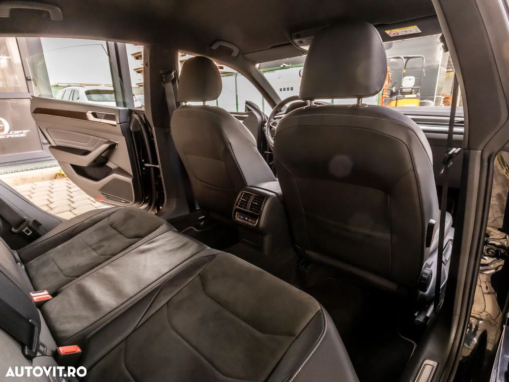 Volkswagen ARTEON 2.0 TDI 4Motion DSG R-Line - 15