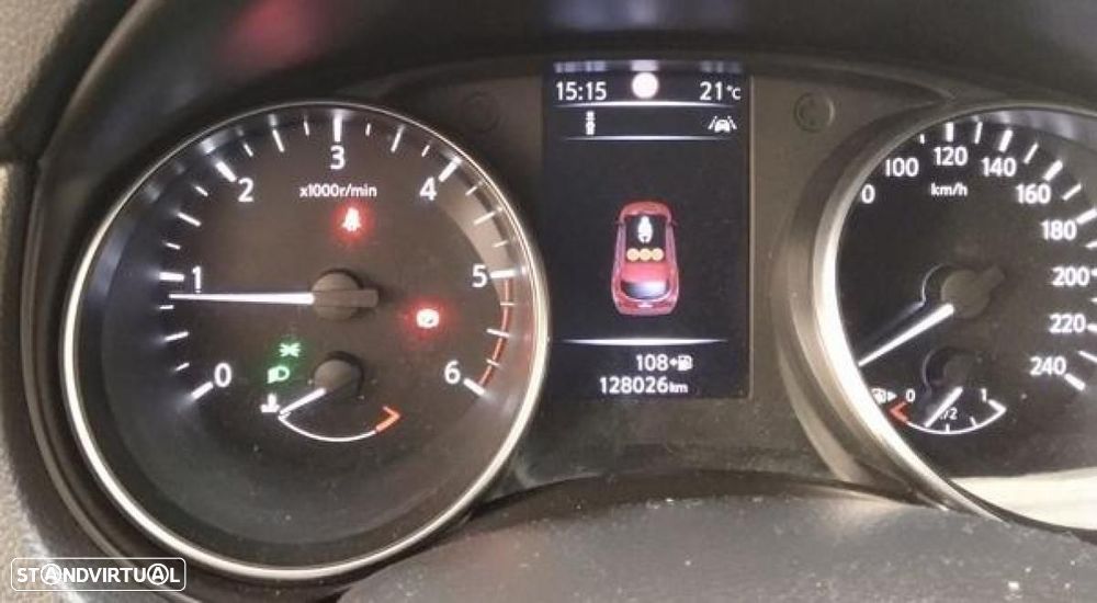 Nissan Qashqai 1.5 dCi N-Connecta - 3