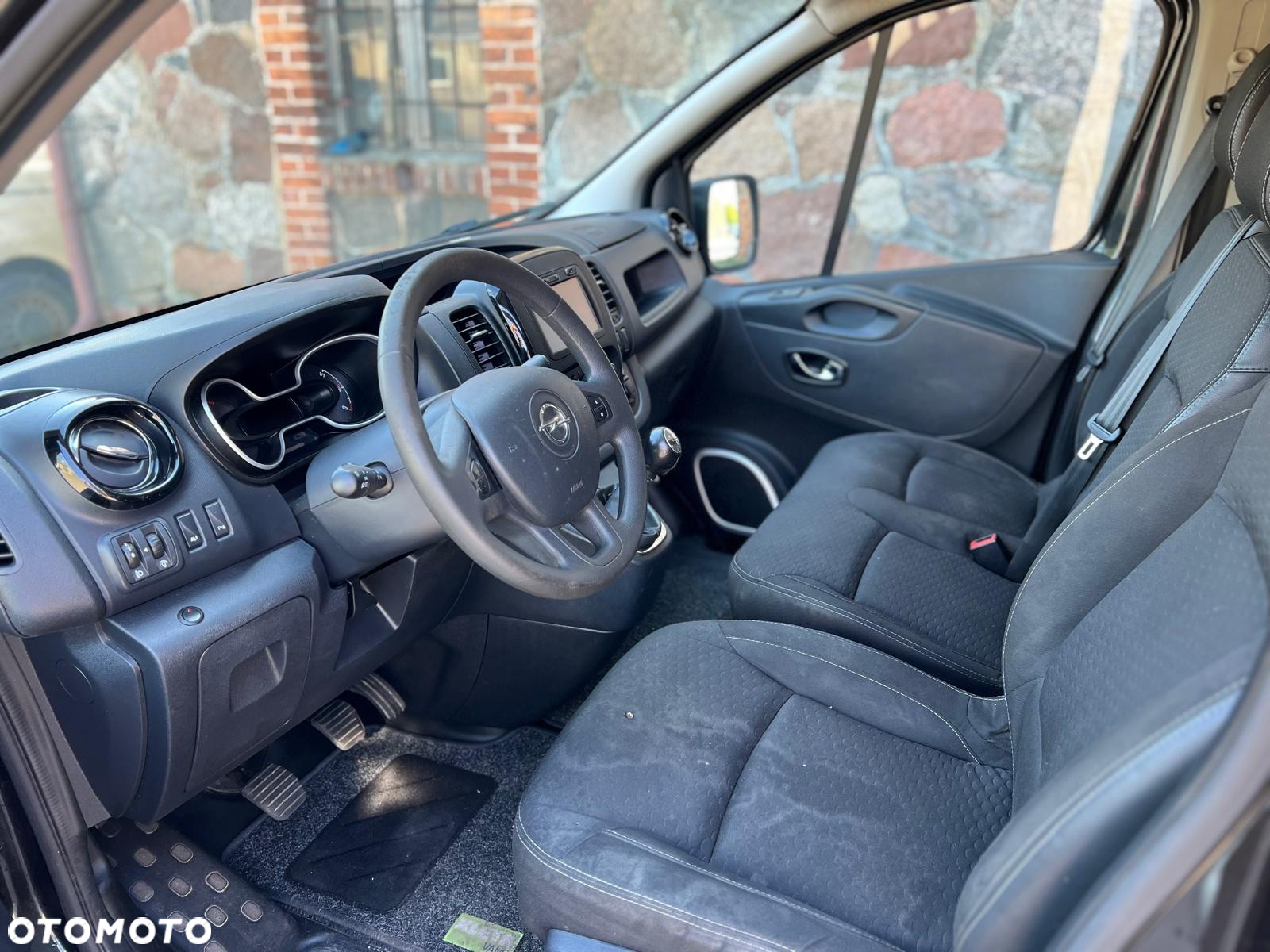 Opel Vivaro - 7
