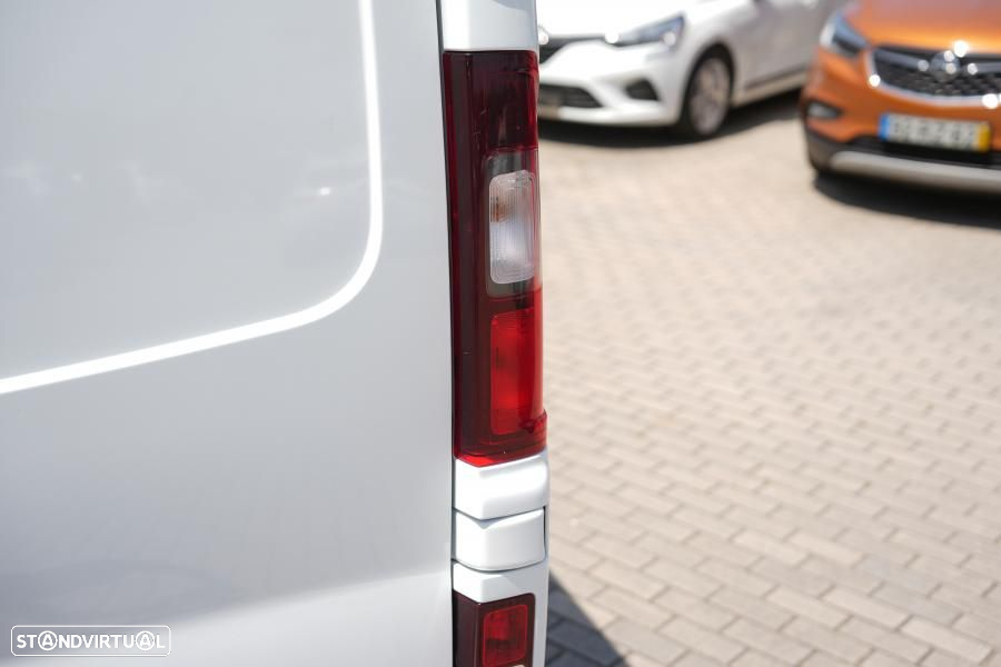 Renault Trafic L1H1 2.0 dci 130CV - 7