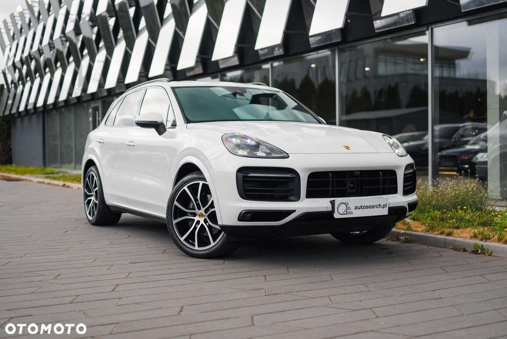 Porsche Cayenne Standard - 1