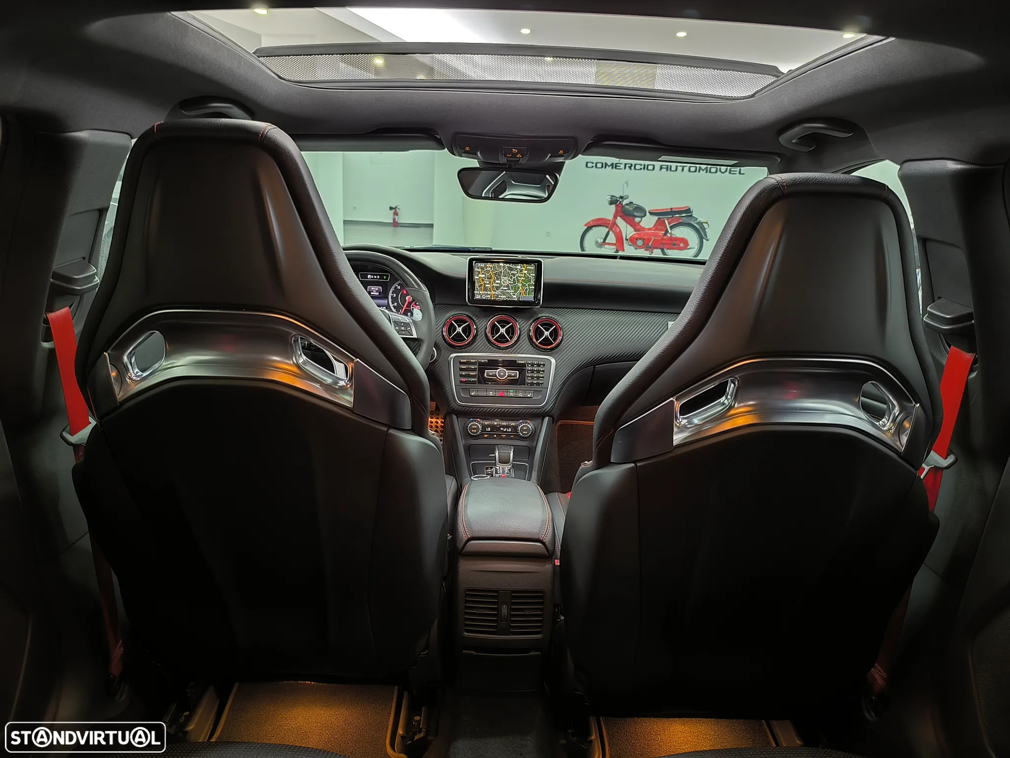 Mercedes-Benz A 45 AMG 4Matic Speedshift 7G-DCT - 55