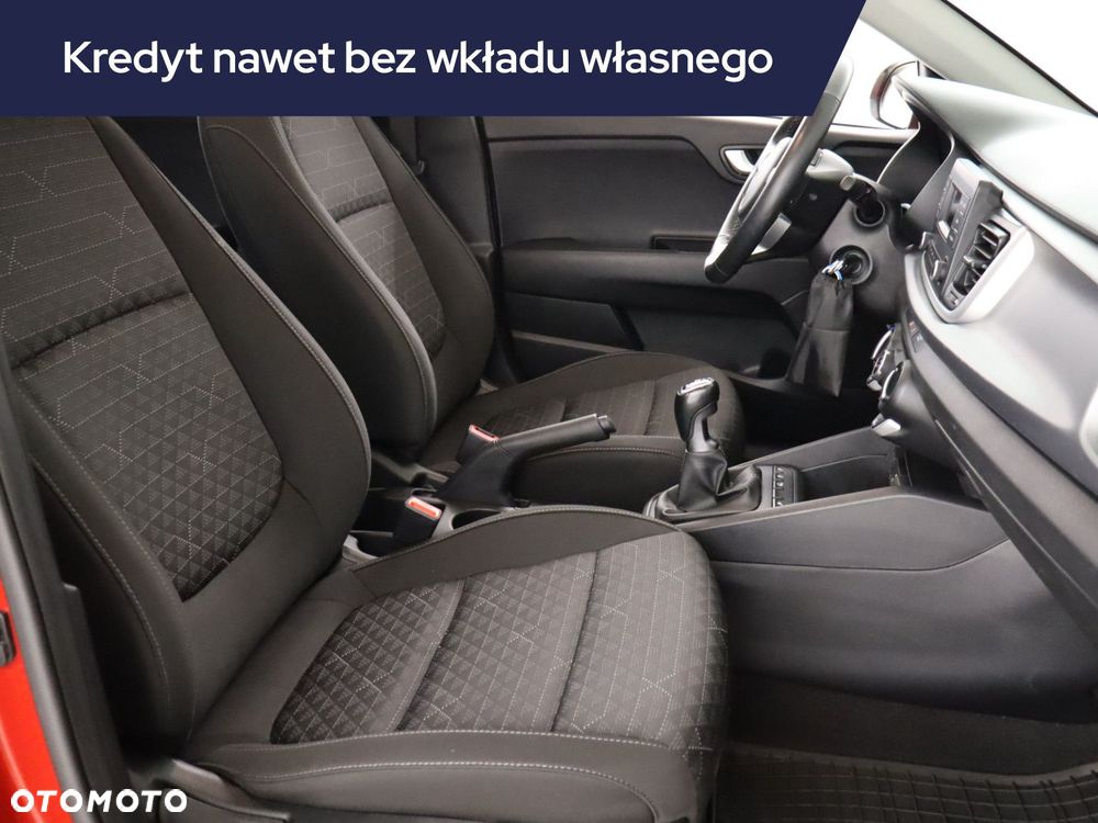 Kia Rio - 11