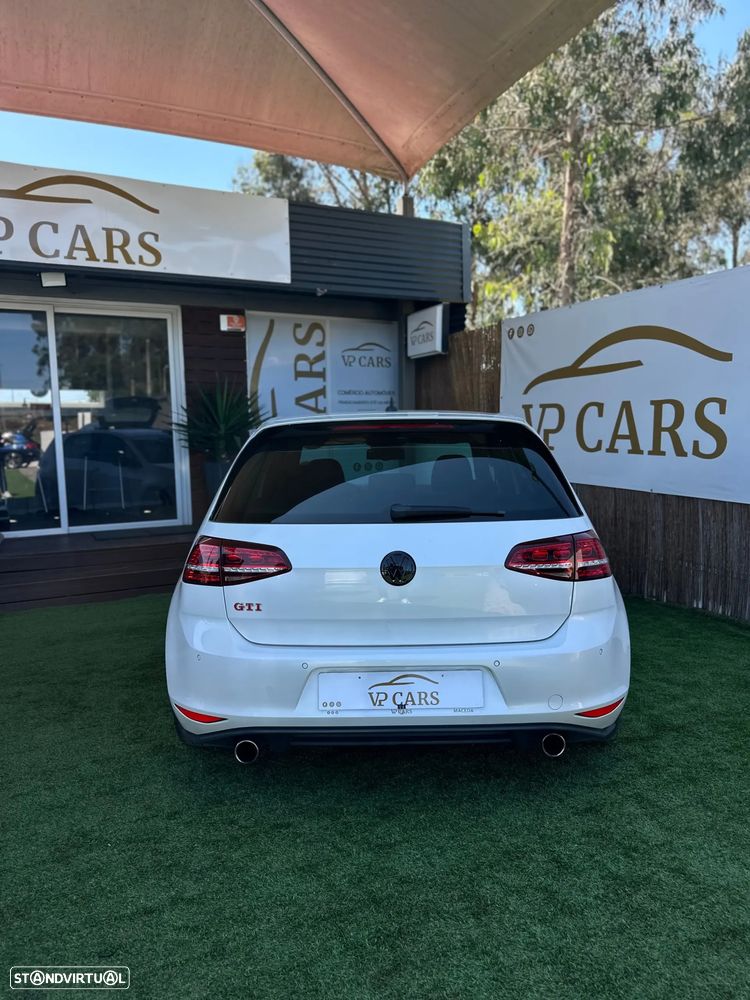 VW Golf 2.0 TSi GTi DSG Performance - 9