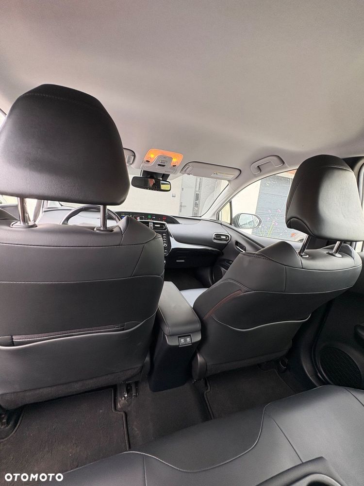 Toyota Prius 1.8 Hybrid Executive - 25