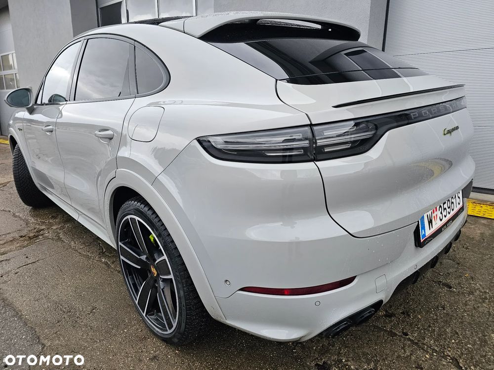 Porsche Cayenne E-Hybrid Tiptronic S - 17