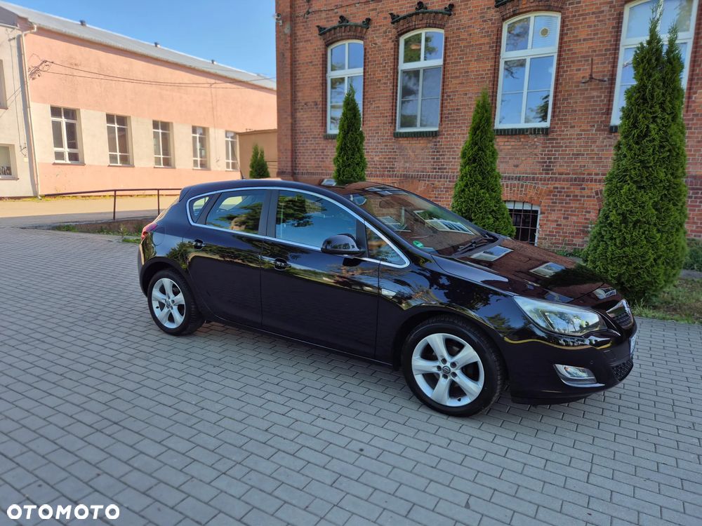 Opel Astra 1.4 ecoFLEX - 23