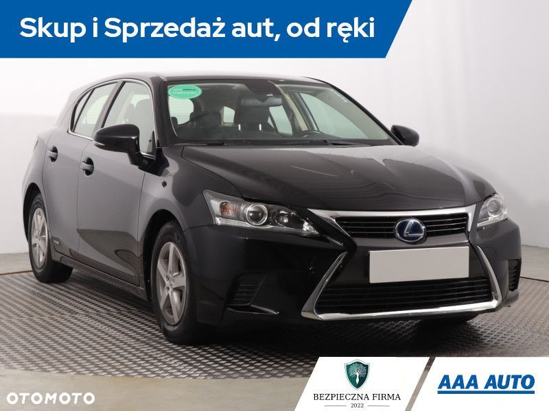 Lexus CT - 2