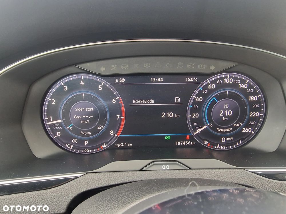 Volkswagen Passat Variant 1.4 TSI ACT (BMT) DSG Highline - 13